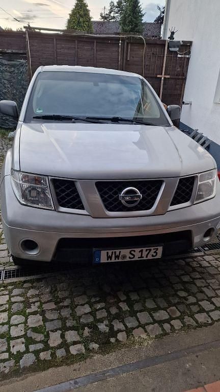 Silber Gebraucht 2007 Nissan Pathfinder SUV | 5.800 € (Superpreis) - Bild 1/4