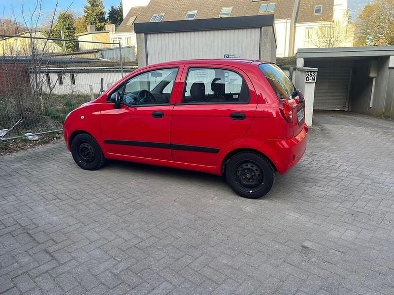 Gebraucht Chevrolet Matiz SX 67 PS (49 kW) 2008 Rot Kleinwagen