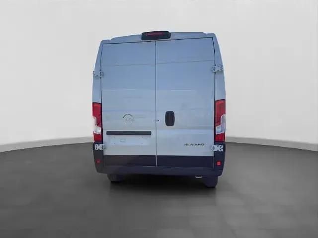 Neu Opel Movano 103 PS (75 kW) 2025 Weiß Van