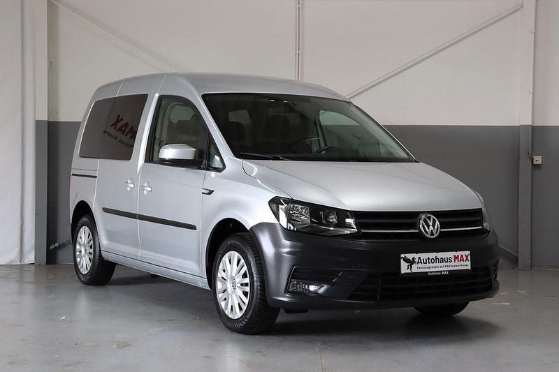 Gebraucht VW Caddy 84 PS (61 kW) 2015 Silber Van / Kleinbus