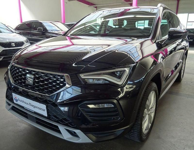 Schwarz Gebraucht 2024 Seat Ateca Xperience SUV | 28.849 € (Fairer Preis) - Bild 1/4