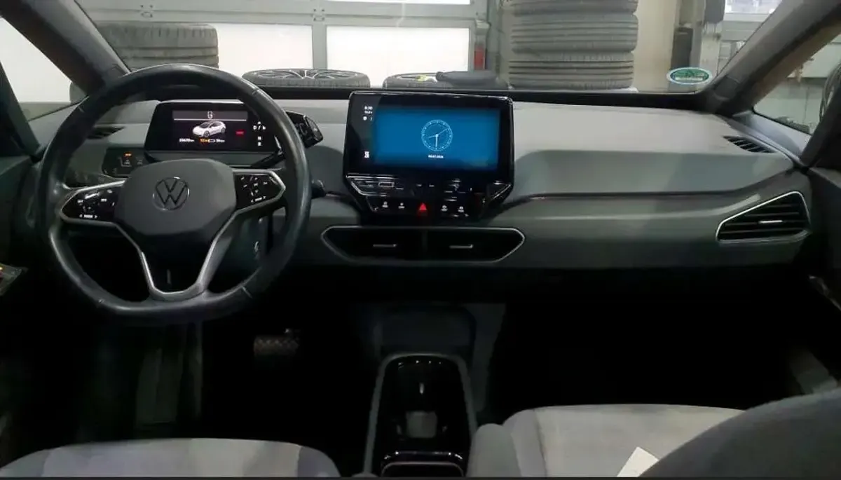 Gebraucht VW ID.3 Pure 110 kW (150 PS) 2021 Mangangrau metallic schwarz Kleinwagen