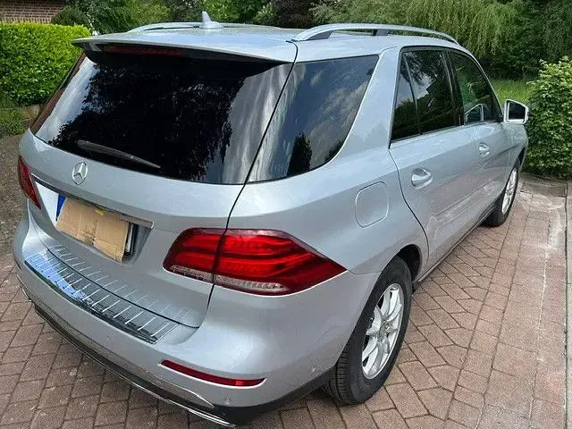 Gebraucht Mercedes GLE350 258 PS (189 kW) 2015 Silber SUV