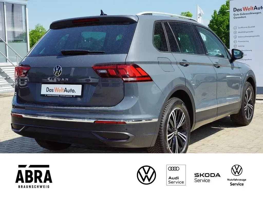 Gebraucht VW Tiguan Active 150 PS (110 kW) 2021 Grau SUV