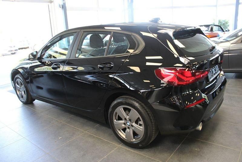 Gebraucht BMW 118 136 PS (100 kW) 2022 Schwarz ii Kleinwagen