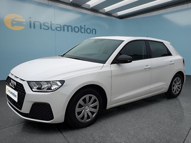 Weiß Gebraucht 2023 Audi A1 Sportback Kleinwagen | 20.599 € (Fairer Preis) - Bild 1/4
