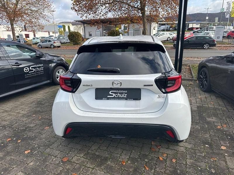 Neu Mazda 2 116 PS (85 kW) 2025 Weiß Limousine