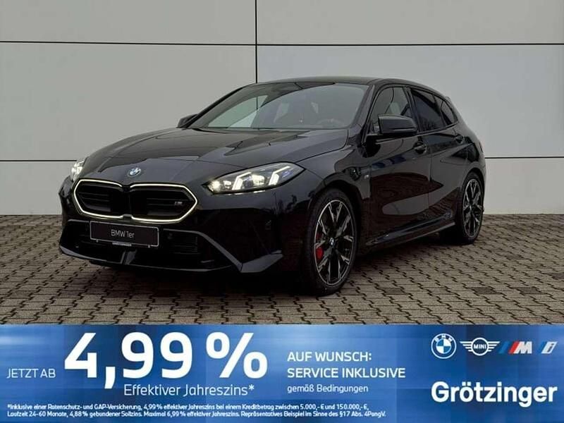 Neu BMW 135 300 PS (220 kW) 2026 Saphirschwarz metallic Kleinwagen