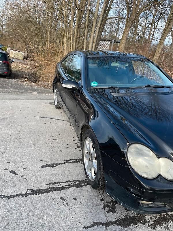 Gebraucht Mercedes C220 2003 Schwarz Coupé
