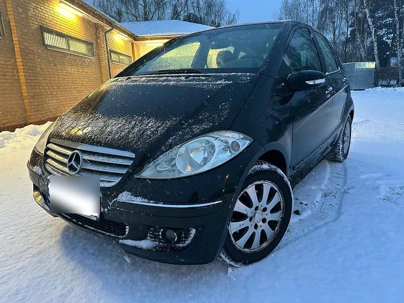 Schwarz Gebraucht 2007 Mercedes A170 Elegance Limousine | 1.790 € (Superpreis) - Bild 1/4