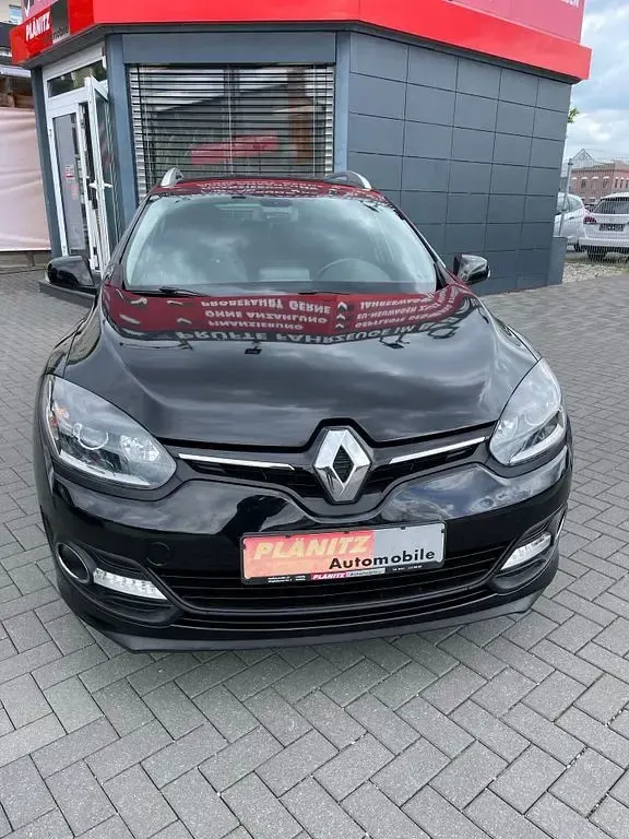 Gebraucht Renault Mégane LIMITED 110 PS (80 kW) 2016 Schwarz Limousine