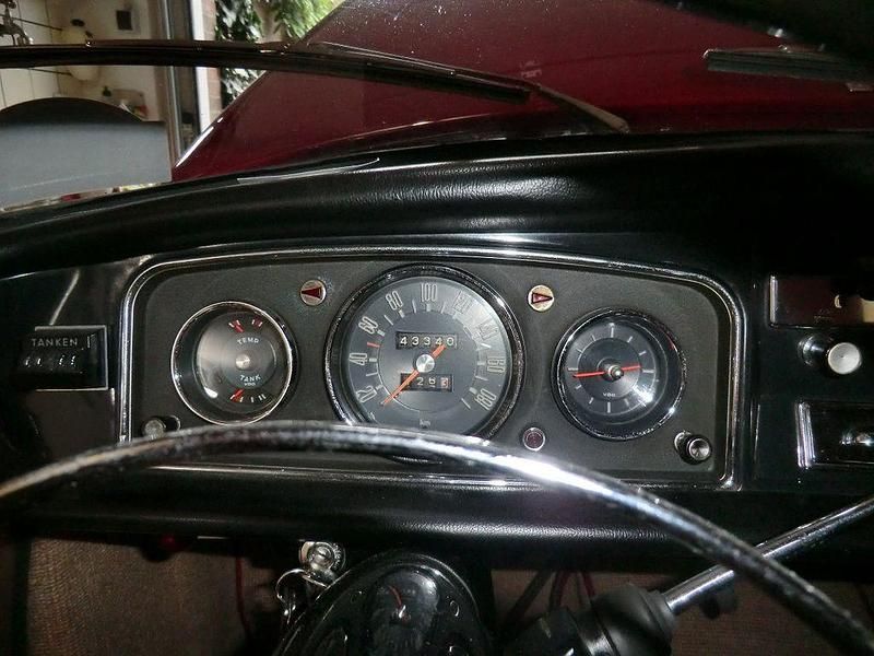 Gebraucht Borgward Isabella 60 PS (44 kW) 1961 Rot Limousine