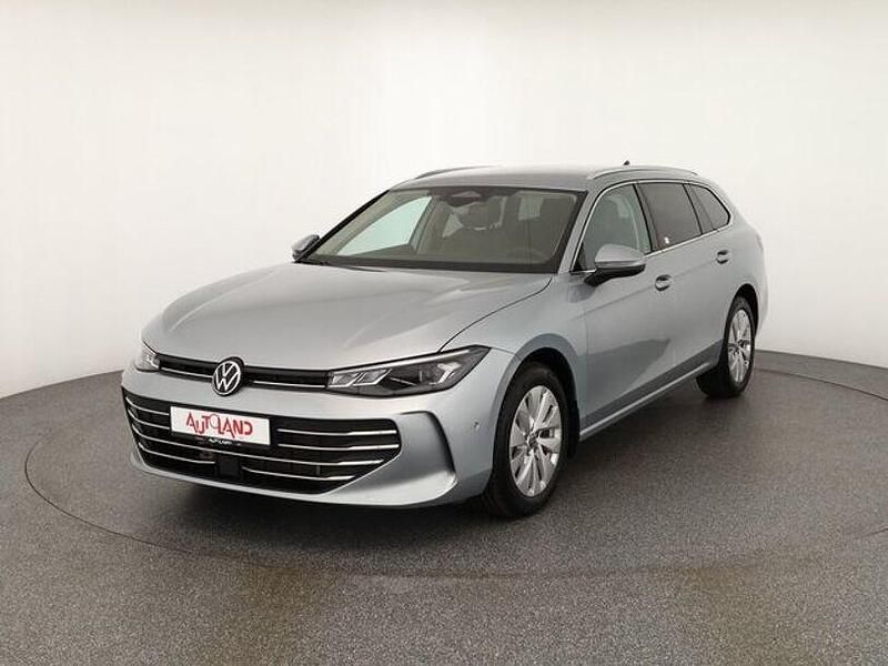 Silber Gebraucht 2024 VW Passat Kombi | 41.890 € (Superpreis) - Bild 1/4