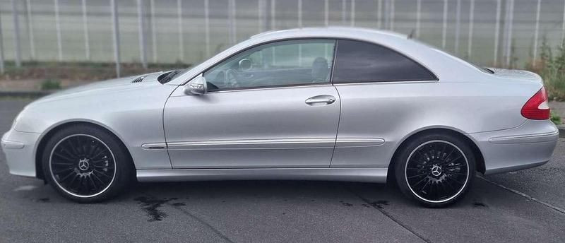 Gebraucht Mercedes CLK200 Elegance 163 PS (119 kW) 2005 Silber Coupé