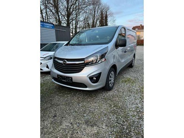 Silber Gebraucht 2018 Opel Vivaro Van | 18.900 € (Superpreis) - Bild 1/1