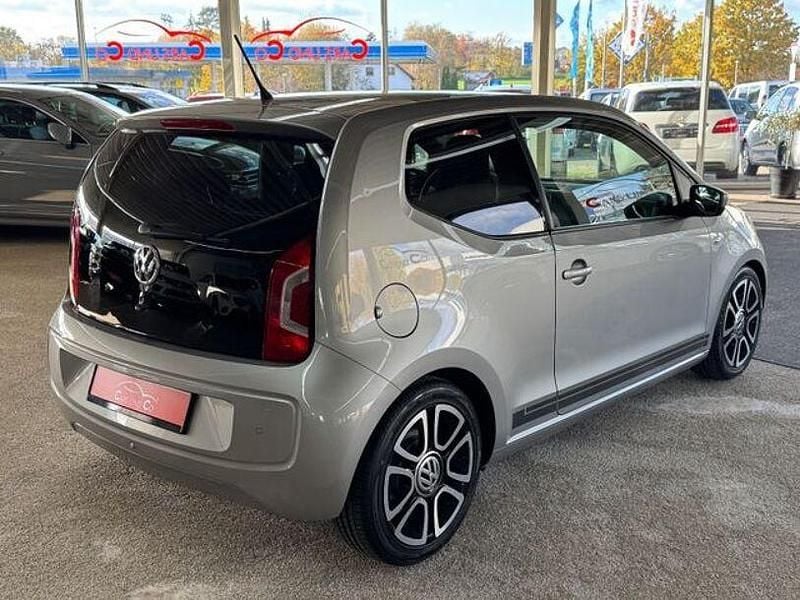 Gebraucht VW up! CLUB 75 PS (55 kW) 2016 Silber Kleinwagen