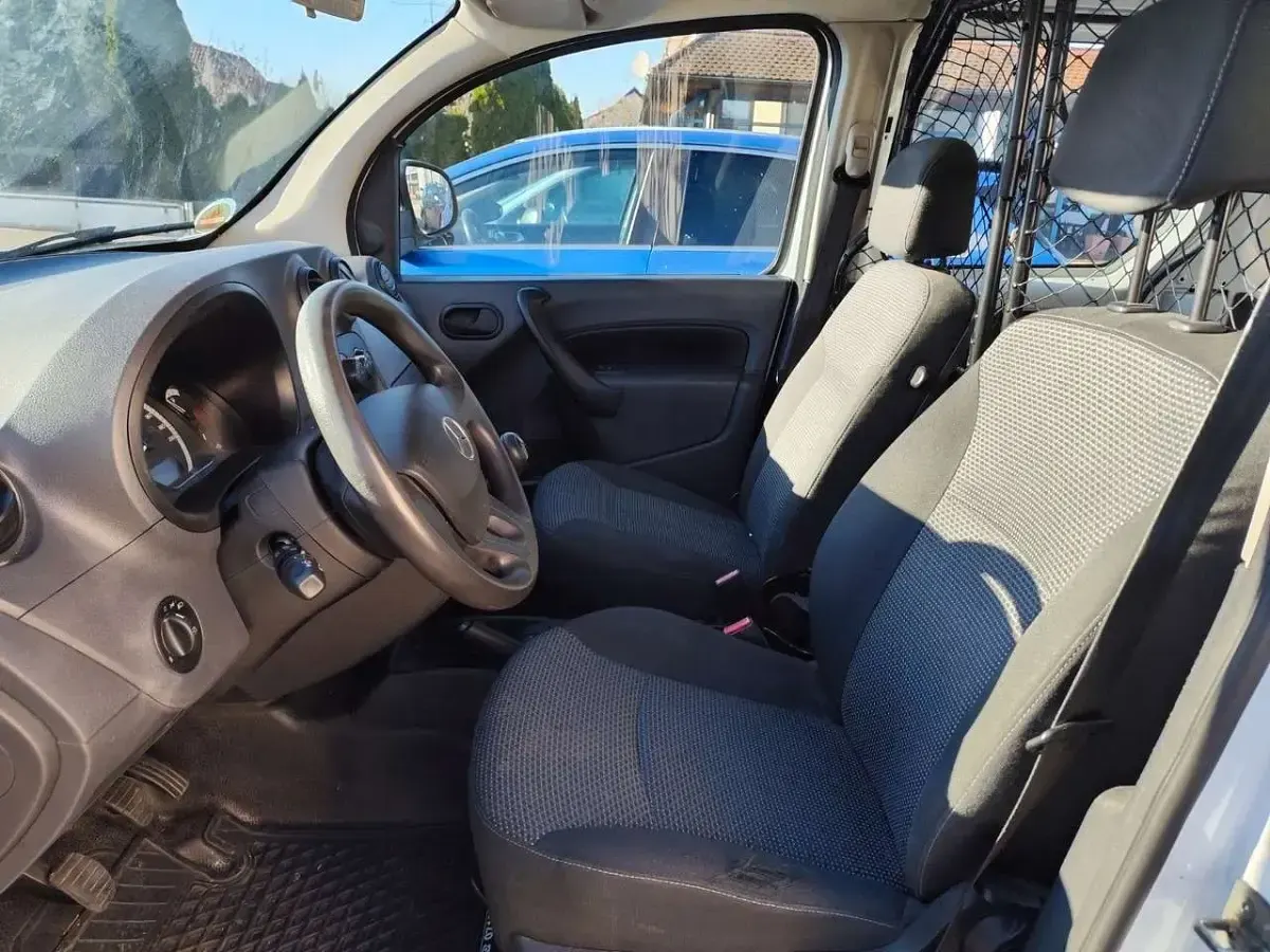 Gebraucht Mercedes Citan 112 114 PS (83 kW) 2017 Weiß Van / Kleinbus