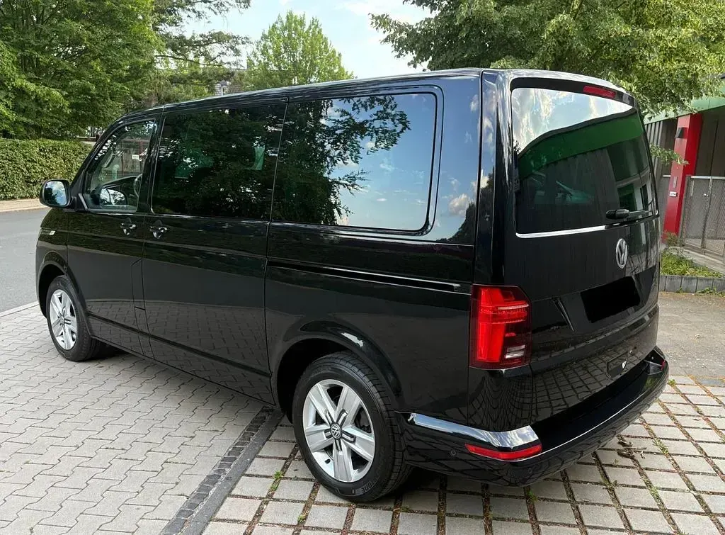 Gebraucht VW Multivan 199 PS (146 kW) 2020 Schwarz Van / Kleinbus
