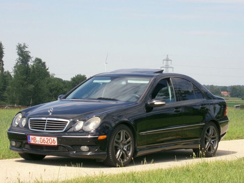 Schwarz Gebraucht 2007 Mercedes C230 Sport Edition Limousine | 6.980 € (Guter Preis) - Bild 1/4