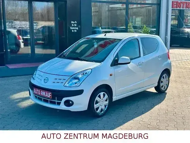 Gebraucht Nissan Pixo Acenta 68 PS (50 kW) 2009 Weiß Kleinwagen