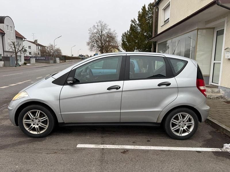 Gebraucht Mercedes A150 95 PS (69 kW) 2007 Silber Kleinwagen