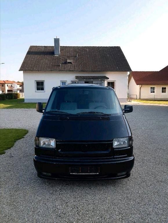Usata VW Multivan 133 CV (97 kW) 1994 Nero Monovolume