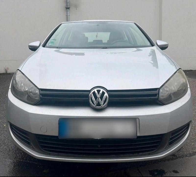 Gebraucht VW Golf VI 80 PS (58 kW) 2009 Silber Kleinwagen