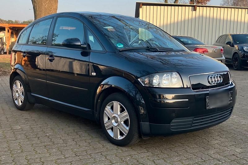 Blau Gebraucht 2002 Audi A2 Kleinwagen | 1.650 € (Superpreis) - Bild 1/4