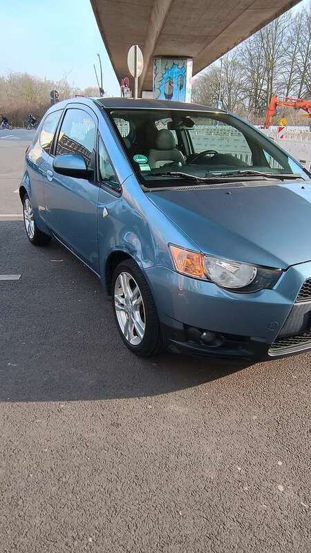 Gebraucht 2009 Mitsubishi Colt Limousine | 900 € (Superpreis) - Bild 1/4