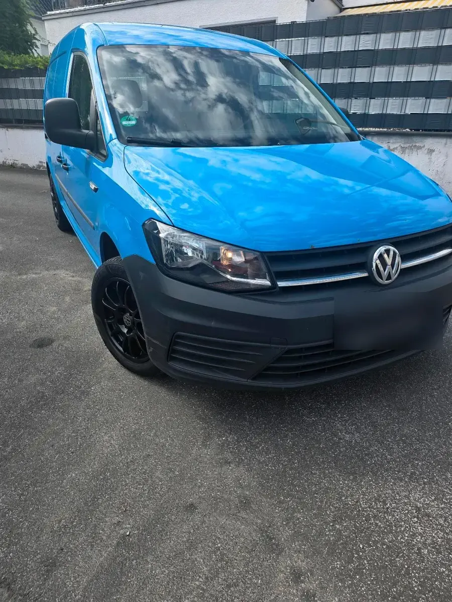 Gebraucht VW Caddy 102 PS (75 kW) 2016 Blau Van / Kleinbus