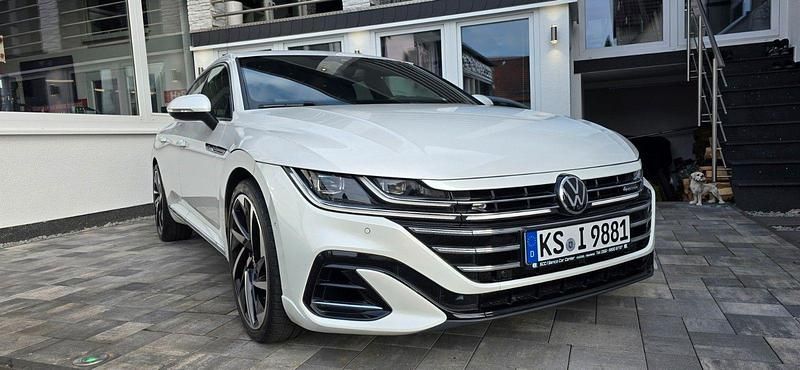 Oryxweiß perlmutteffekt Gebraucht 2021 VW Arteon R-line Kombi | 36.500 € (Etwas zu teuer) - Bild 1/4