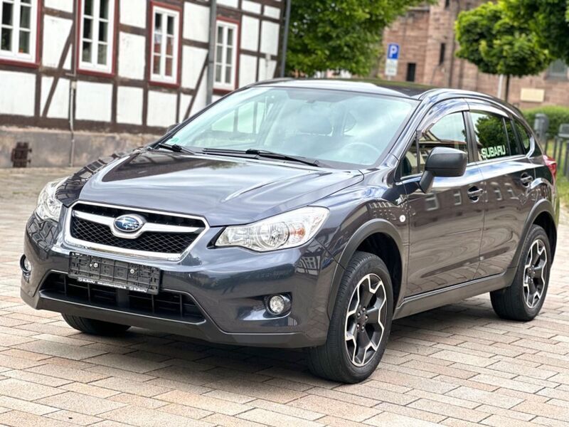 Grau Gebraucht 2014 Subaru XV Active SUV | 9.800 € (Guter Preis) - Bild 1/4