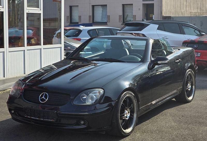 Gebraucht Mercedes SLK200 163 PS (119 kW) 2003 Schwarz Cabrio