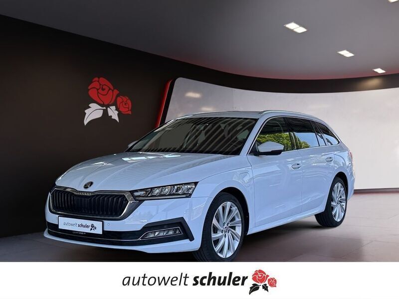 Moonweiss metallic Gebraucht 2021 Skoda Octavia Style Kombi | 24.549 € (Fairer Preis) - Bild 1/4