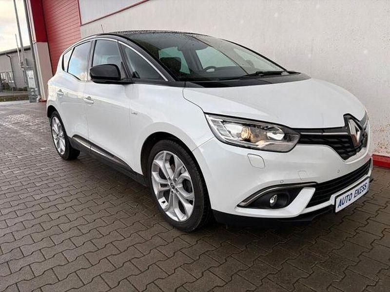 Gebraucht Opel Movano 131 PS (96 kW) 2017 Weiss Van / Kleinbus