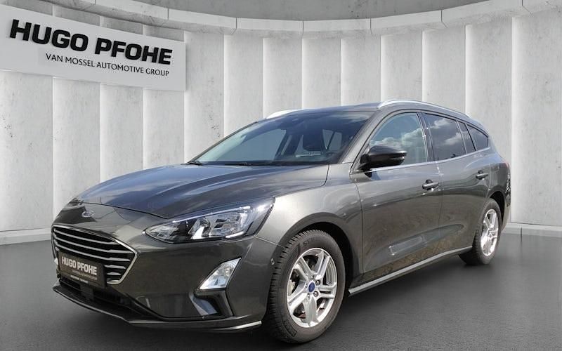 Grau Gebraucht 2022 Ford Focus Cool & Connect Kombi | 18.990 € (Guter Preis) - Bild 1/4