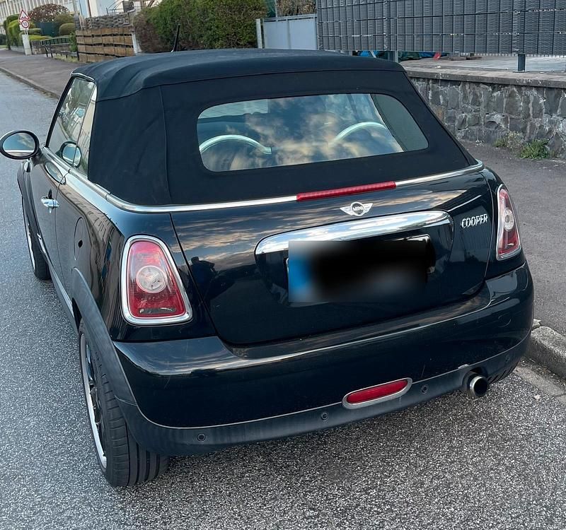 Gebraucht Mini Cooper Cabriolet 122 PS (89 kW) 2010 Schwarz Cabrio