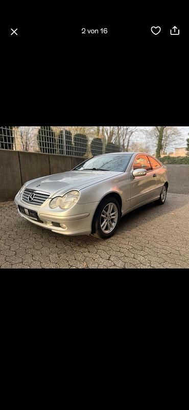 Gebraucht Mercedes C230 197 PS (144 kW) 2002 Silber Coupé