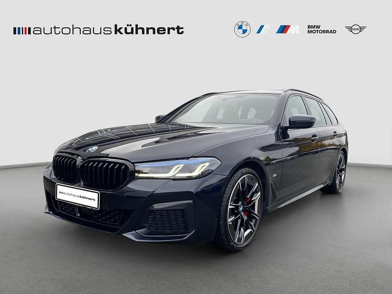 M carbonschwarz metallic Gebraucht 2022 BMW 530 M Sport Kombi | 47.455 € - Bild 1/4