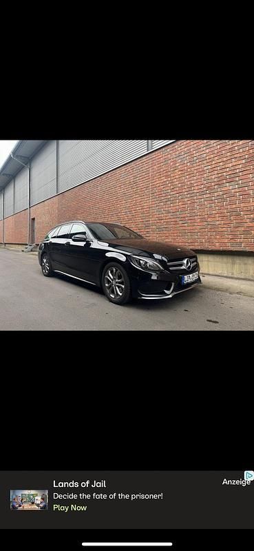 Schwarz Gebraucht 2016 Mercedes C220 Kombi | 16.300 € (Fairer Preis) - Bild 1/4