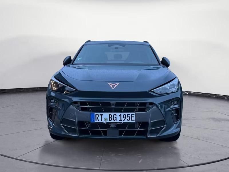Neu Cupra Terramar VZ 177 PS (130 kW) 2025 Timanfaya grau metallic SUV