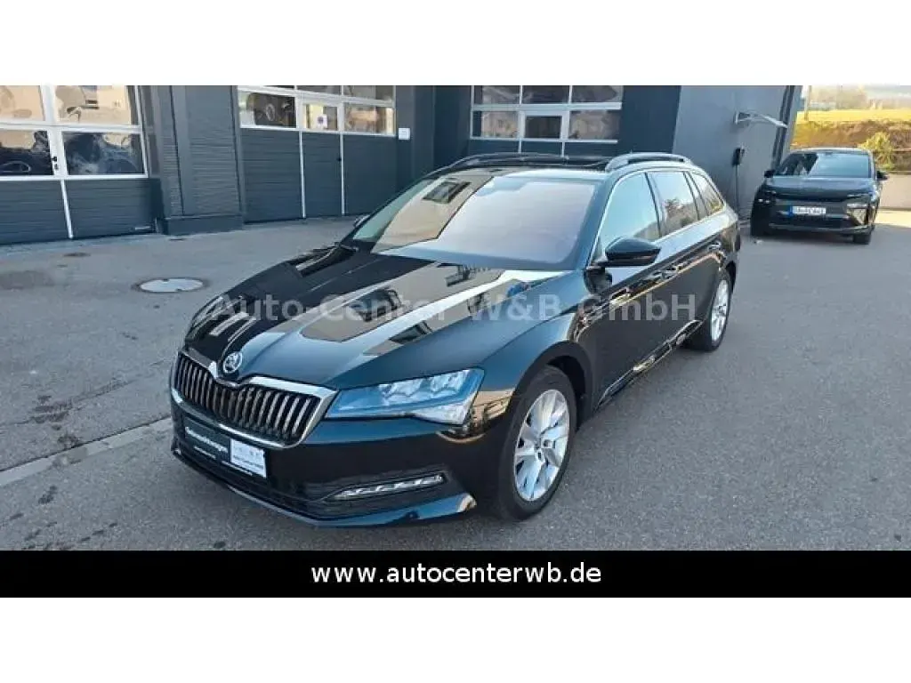 Gebraucht Skoda Superb Ambition 200 PS (147 kW) 2023 Schwarz Kombi