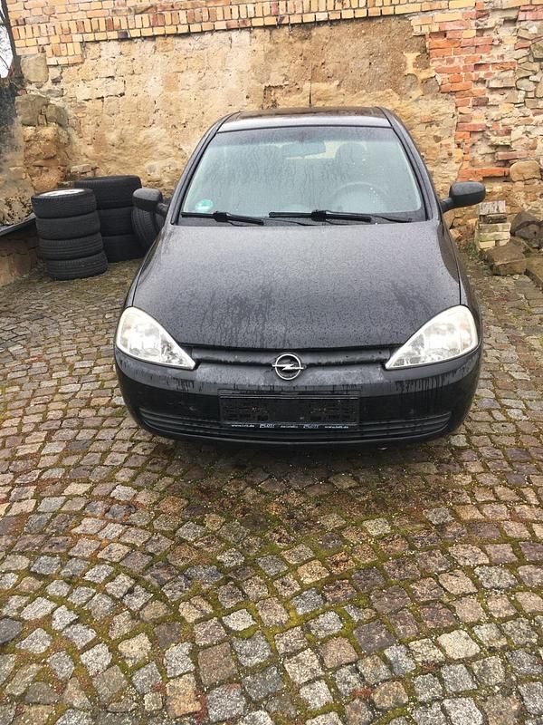 Gebraucht Opel Corsa 58 PS (42 kW) 2002 Schwarz Kleinwagen