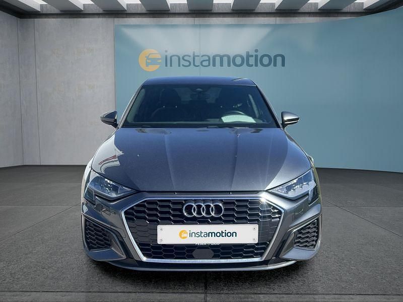 Gebraucht Audi A3 150 PS (110 kW) 2021 Grau Limousine