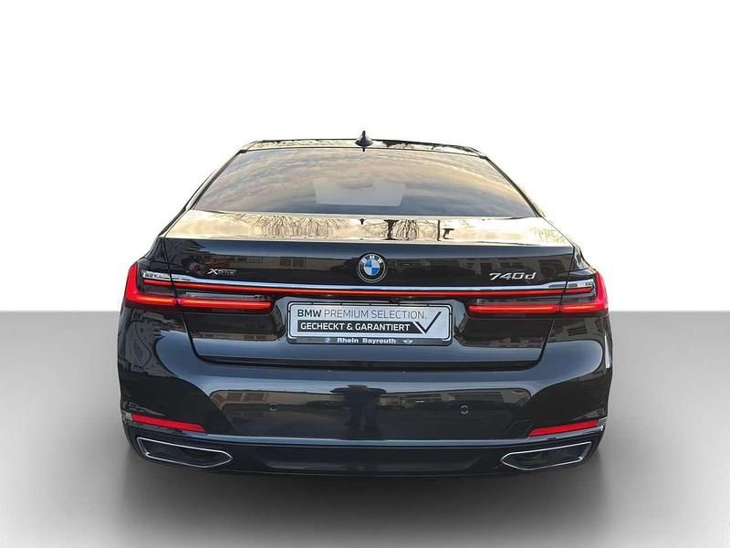 Gebraucht BMW 740 340 PS (250 kW) 2021 Black sapphire metallic Limousine