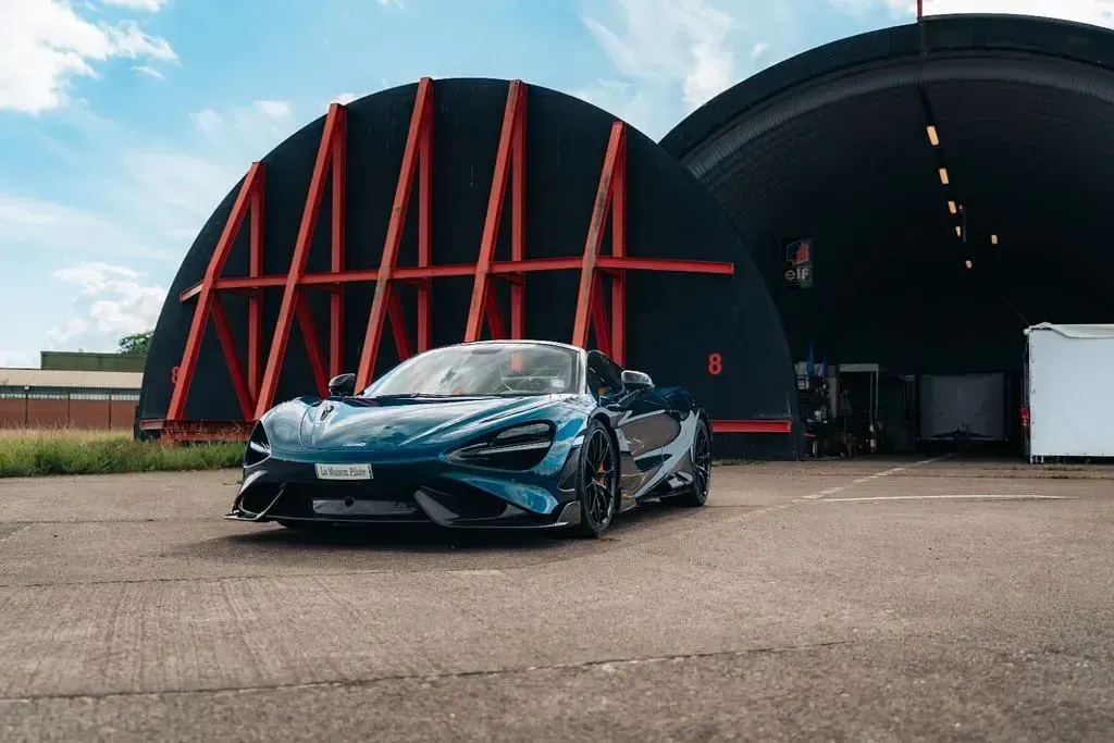 Gebraucht McLaren 765LT 765 PS (562 kW) 2022 Cabrio