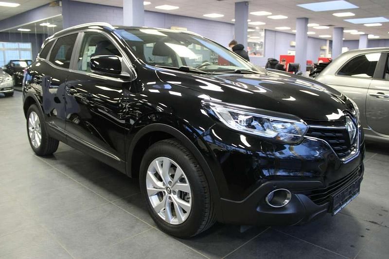 Gebraucht Renault Kadjar LIMITED 131 PS (96 kW) 2018 Schwarz SUV