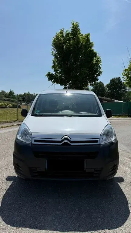 Gebraucht Citroën Berlingo 98 PS (72 kW) 2016 Weiß Van / Kleinbus