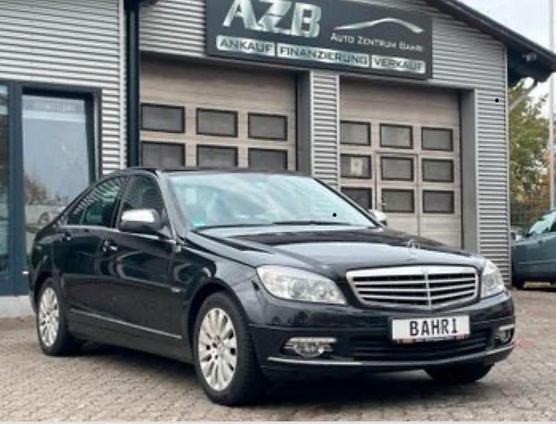 Schwarz Gebraucht 2008 Mercedes C220 Limousine | 3.999 € (Fairer Preis) - Bild 1/4