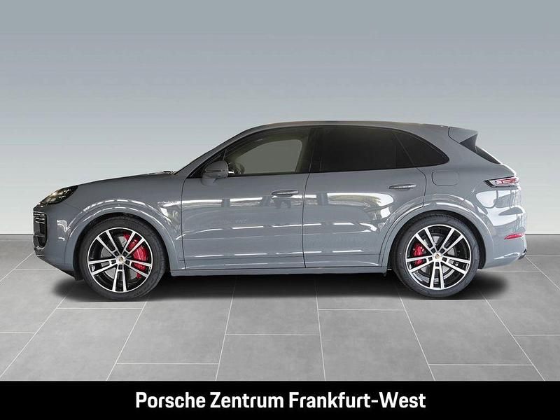 Gebraucht Porsche Cayenne Turbo E-Hybrid 740 PS (544 kW) 2024 Grau SUV